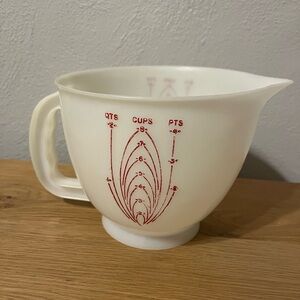 Vintage Tupperware Mix-n-Store 2QT Plastic Measuring Cup